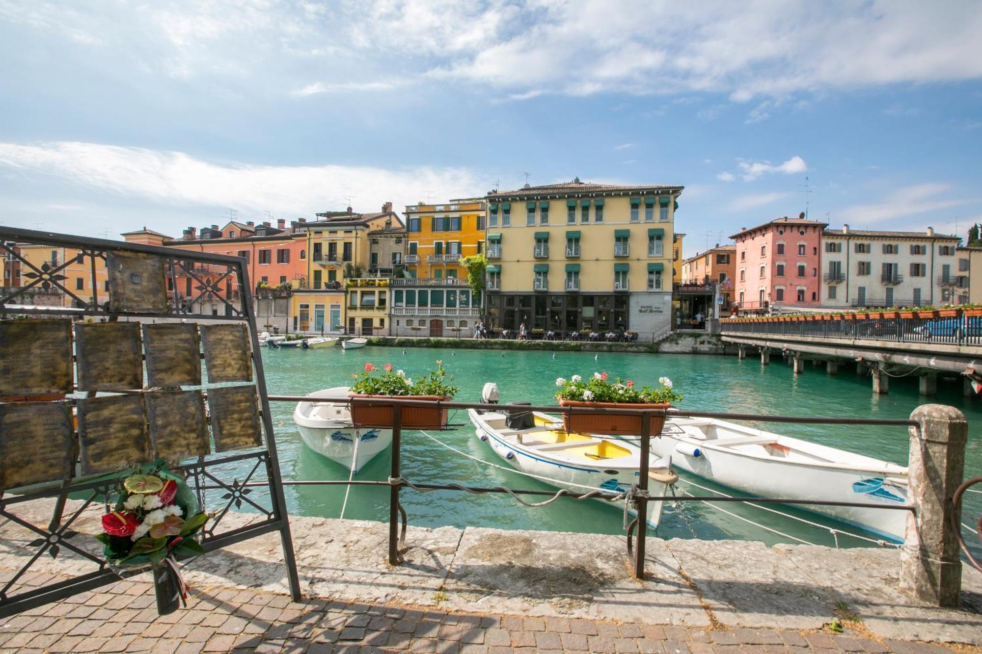 Casa Del Faro - Happy Rentals Peschiera del Garda Exterior photo